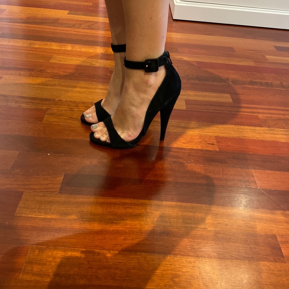 Velvet Steve Madden heels